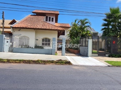 Casa 5 dorms à venda Rua Irmão Inocêncio Luís, Jardim Sabará - Porto Alegre