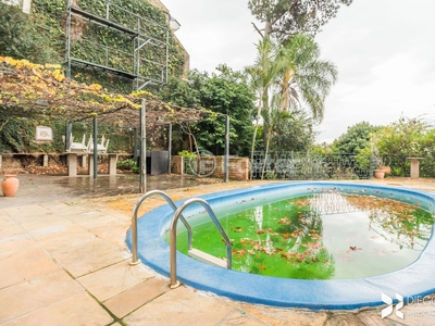 Casa 6 dorms à venda Rua Matias José Bins, Três Figueiras - Porto Alegre