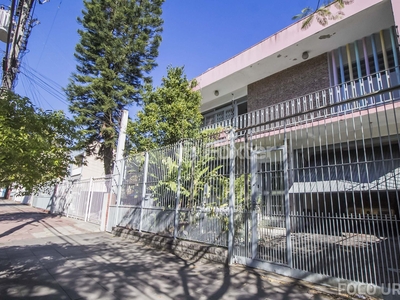 Casa 6 dorms à venda Rua Portugal, São João - Porto Alegre