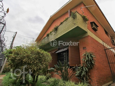 Casa 7 dorms à venda Rua Gomes Jardim, Santana - Porto Alegre