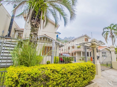 Casa em Condomínio 3 dorms à venda Rua Professor Carvalho de Freitas, Teresópolis - Porto Alegre