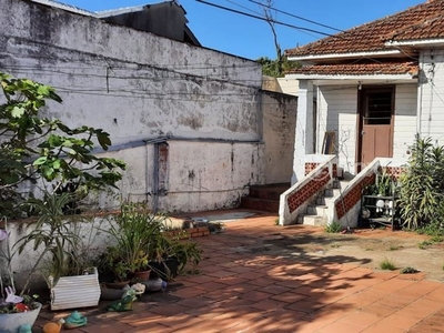 Terreno 1 dorm à venda Rua Tomaz Edison, Santo Antônio - Porto Alegre