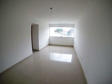 Apartamento com 3 quartos à venda no bairro Santa Rosa, 70m²