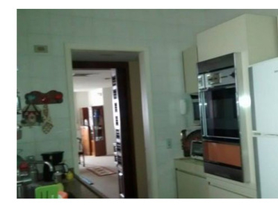 Apartamento De 4 Dormitórios Sendo 3 Suítes