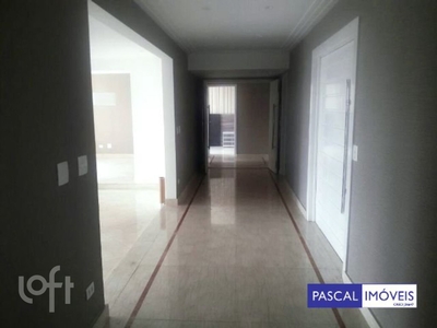 Apartamento à venda em Jardim Marajoara com 370 m², 4 quartos, 4 suítes, 5 vagas