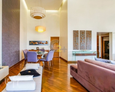 Apartamento à venda em Perdizes com 350 m², 4 quartos, 3 suítes, 6 vagas