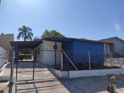 Casa à venda no bairro Centro em Vera Cruz