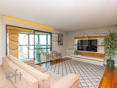 Apartamento à venda em Vila Andrade com 160 m², 2 quartos, 2 suítes, 3 vagas
