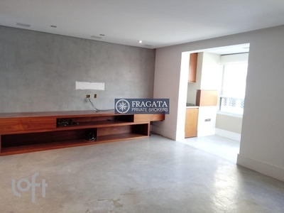 Apartamento à venda em Vila Romana com 89 m², 2 quartos, 1 suíte, 2 vagas