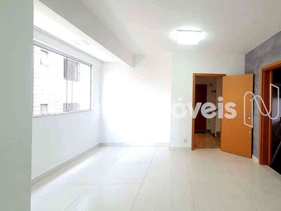 Apartamento com 3 quartos à venda no bairro Serra, 83m²