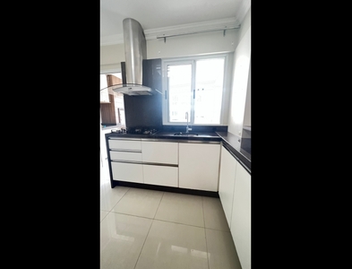 Apartamento no Bairro Vila Nova em Blumenau com 3 Dormitórios (3 suítes) e 125 m²