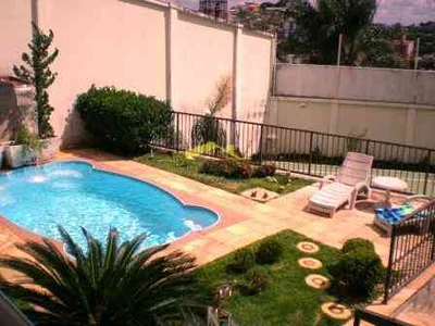 Casa com 4 quartos à venda no bairro Estoril, 359m²