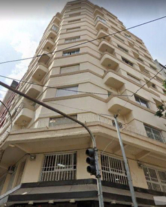 ofereco ap 1 dormitorio em frente o metro republica