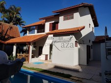 Casa Sobrado - Jardim das Indústrias - 450 m² - 3 Dormitórios.