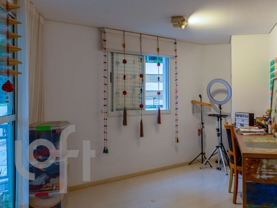 Apartamento à venda em Alto de Pinheiros com 100 m², 2 quartos, 1 suíte, 2 vagas