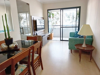 Apartamento à venda por R$ 800.000