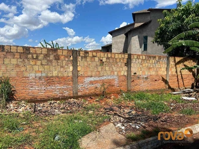 Lote à venda no bairro Vila Cristina