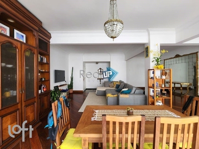 Apartamento à venda em Copacabana com 165 m², 3 quartos, 2 suítes