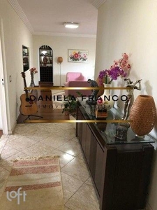 Apartamento à venda em Vila Andrade com 175 m², 4 quartos, 1 suíte, 3 vagas