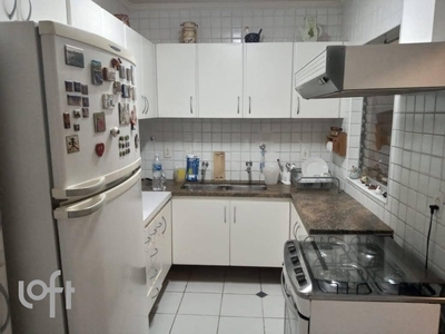 Apartamento à venda em Vila Sônia com 181 m², 4 quartos, 2 suítes, 2 vagas