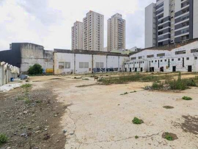 Área Industrial com 2.392,43 m² para Locação em Santo Andre