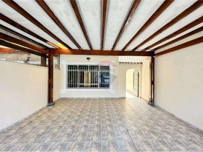 Locação casa comercial/residencial 3 dormitórios 2 vagas r3.500,00/ fins comerciais r$$4.000,00