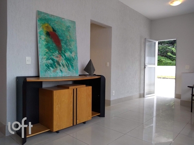 Apartamento à venda em Buritis com 260 m², 4 quartos, 2 suítes, 4 vagas