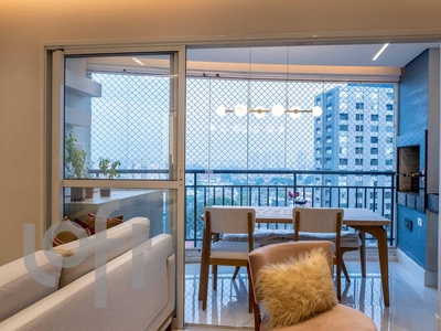 Apartamento à venda em Centro com 89 m², 2 quartos, 2 suítes, 2 vagas