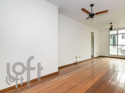 Apartamento à venda em Grajaú com 90 m², 2 quartos, 1 suíte, 1 vaga