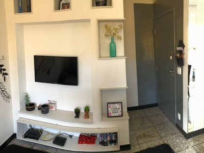 Apartamento à venda em João Pinheiro com 78 m², 2 quartos, 1 vaga