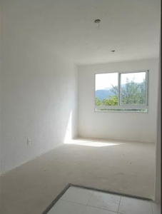 Apartamento à venda em Recreio dos Bandeirantes com 45 m², 2 quartos, 1 vaga