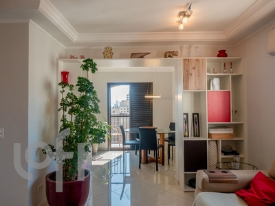 Apartamento à venda em Vila Romana com 81 m², 2 quartos, 1 suíte, 2 vagas