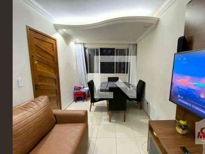 Apartamento com 3 quartos à venda no bairro Cabral, 70m²