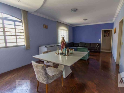 Apartamento com 3 quartos à venda no bairro São Lucas, 180m²