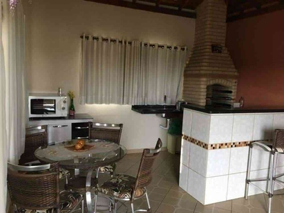 Casa com 2 quartos à venda no bairro Vila Amélia, 156m²