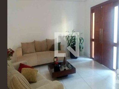 Casa com 3 quartos à venda no bairro Caiçaras, 236m²