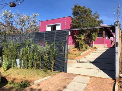 Casa com 3 quartos à venda no bairro Vale do Sol, 165m²