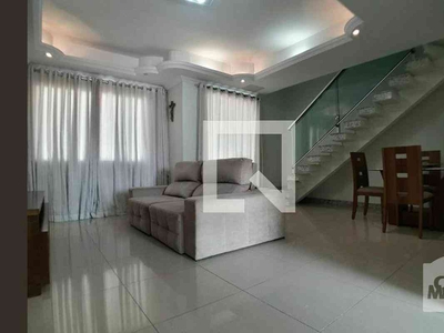 Casa com 3 quartos à venda no bairro Vila Belém, 176m²