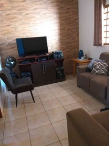 Casa em Condomínio com 3 quartos à venda no bairro Sobradinho, 300m²