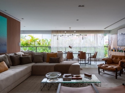 Apartamento para venda tem 145 metros quadrados com 4 quartos em Vila Mariana - São Paulo