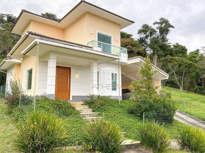 Casa com 3 dormitórios à venda, 183 m² por R$ 990.000,00 - Parque do Imbui - Teresópolis/R