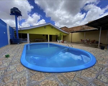 Casa para venda tem 245 metros quadrados com 4 quartos em Balneario Yemar - Ilha Comprida
