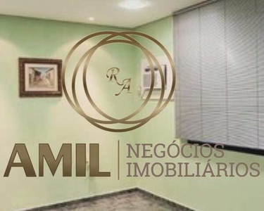 Sala Comercial de 32m2 com banheiro privativo, sala de espera e com A/C e frigobar instala