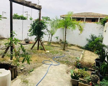 VENDO CASA NO BAIRRO FLORESTINHA EM UNAMAR/CABO FRIO, 2 QUARTOS