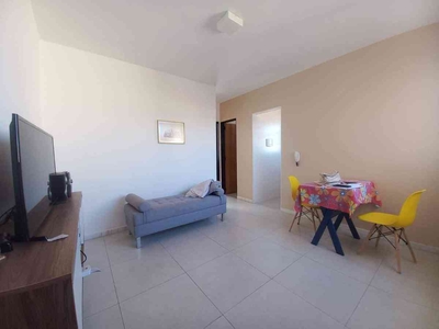 Apartamento com 2 quartos à venda no bairro Monsenhor Messias, 40m²