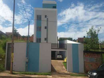 Apartamento com 2 quartos à venda no bairro Duque de Caxias, 48m²