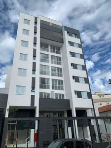 Apartamento com 3 quartos à venda no bairro Cidade Nova, 180m²