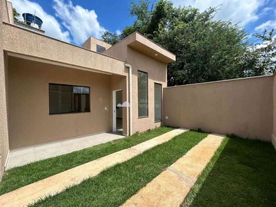 Casa com 2 quartos à venda no bairro Jardim Encantado, 93m²