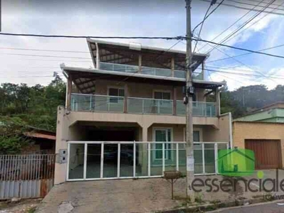 Casa com 5 quartos à venda no bairro Paulo Camilo, 3m²