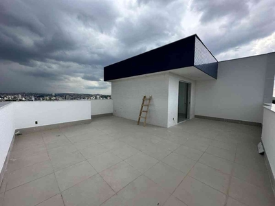 Cobertura com 3 quartos à venda no bairro Fernão Dias, 140m²